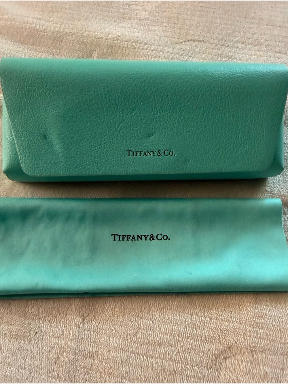 ❤️Tiffany & Co. Leather Eyewear Case and Soft Cloth Signature Tiffany Blue-Green